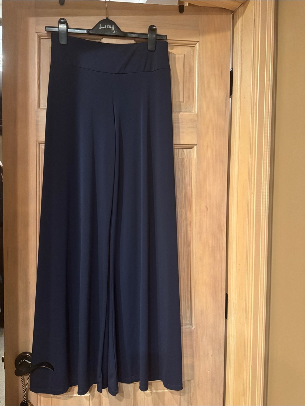 NWT - Ariella Navy Wide-Leg Pants